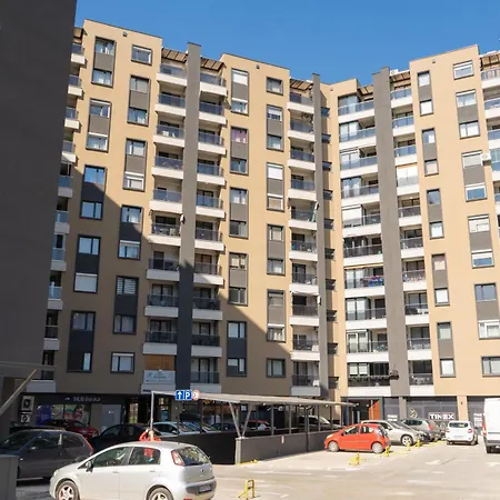 Unity Luxury - Lägenhet Skopje