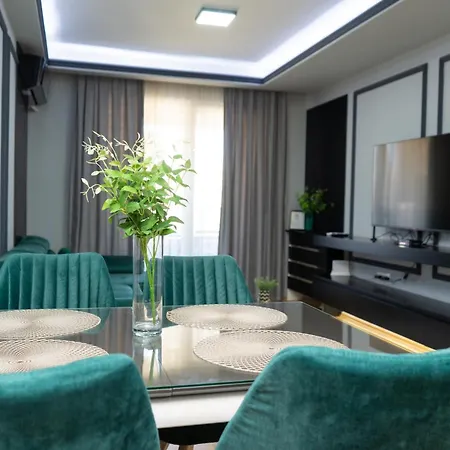 Unity Luxury - Lägenhet Skopje